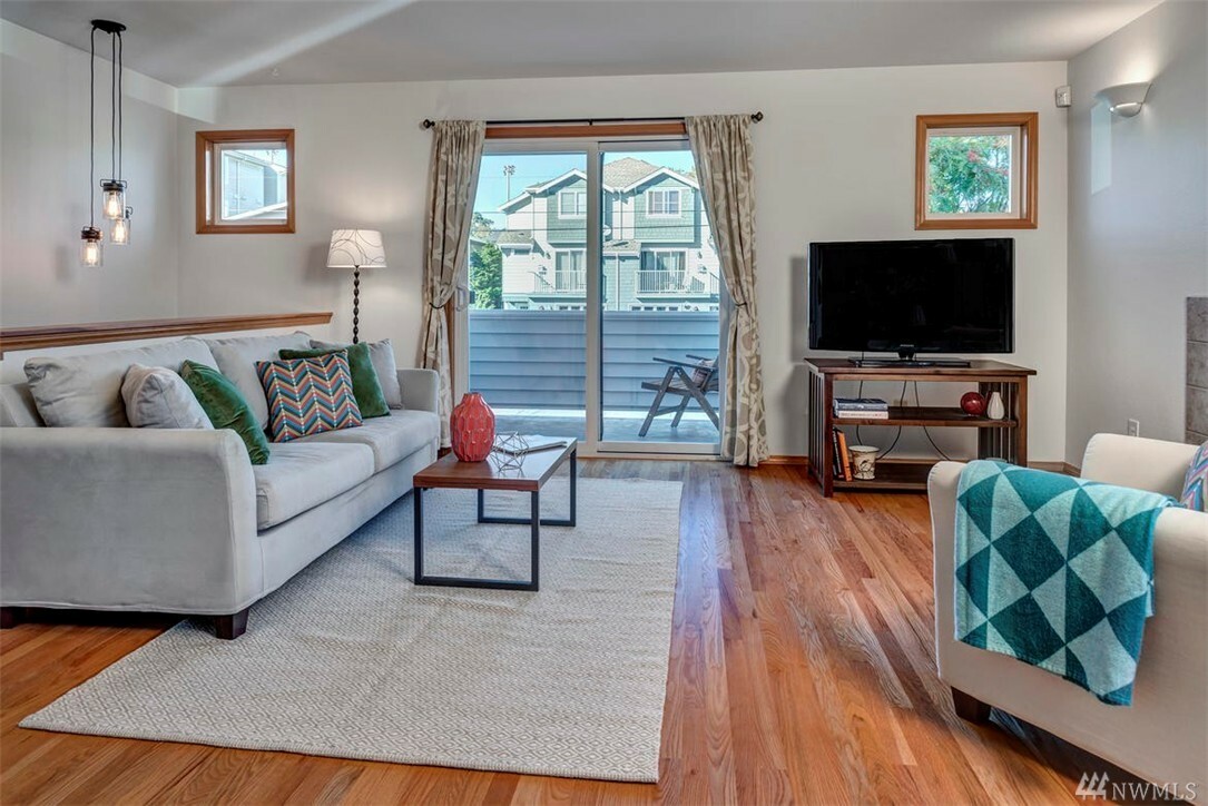 Property Photo: 2601 NW 59th St WA 98107