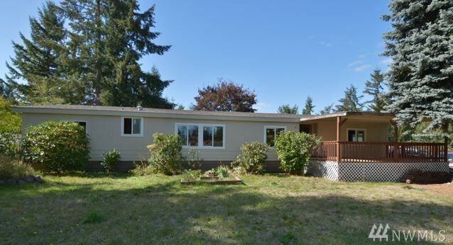 Property Photo:  16009 86th Ave SE  WA 98597 