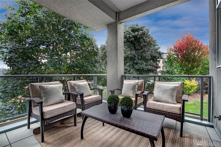 Property Photo:  10015 NE 4th St 2001  WA 98004 