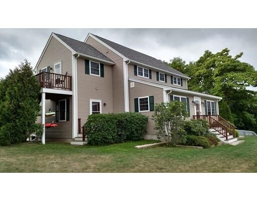 Property Photo:  77 Eastern Avenue 3  MA 01929 