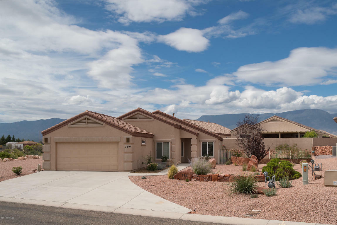 Property Photo:  790 S Santa Fe Tr  AZ 86325 