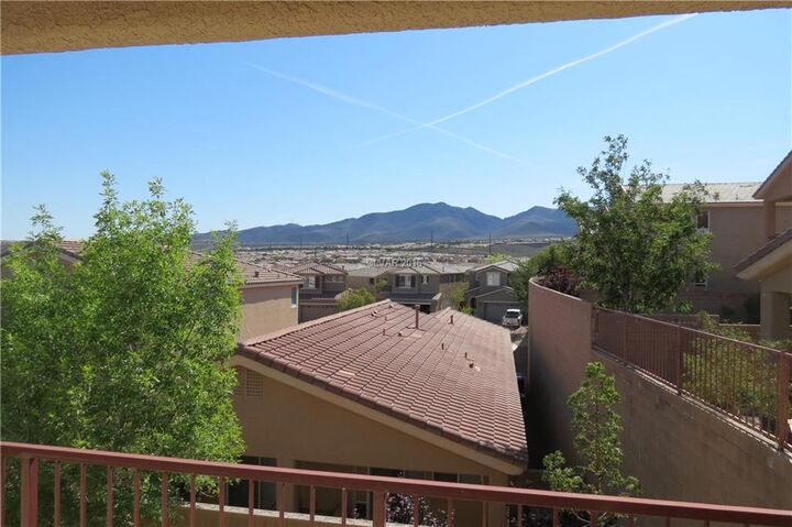 2756 Drumlanrig Street  Henderson NV 89044 photo