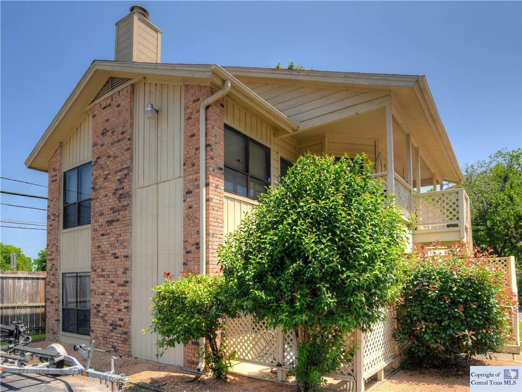 Property Photo: 421 W San Antonio Street 1-H TX 78666