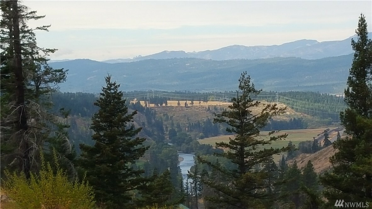 Property Photo:  361 Highline Lp  WA 98922 