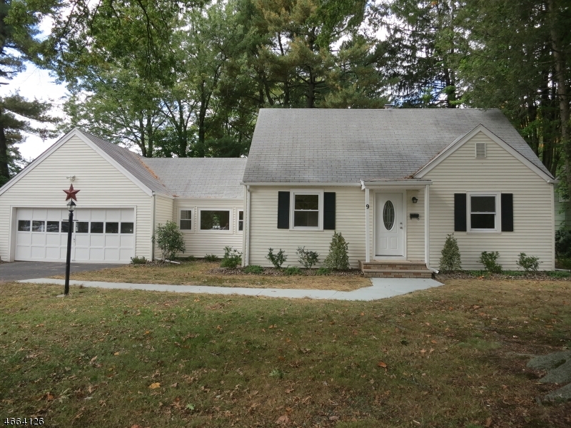 Property Photo:  9 Kafka Dr  NJ 08812 