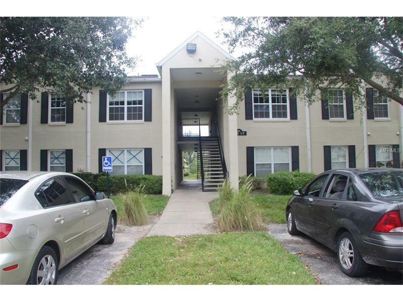 Property Photo:  2041 Dixie Belle Drive 2041L  FL 32812 