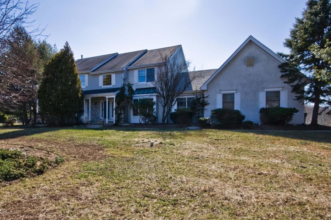 Property Photo:  34 Hampton Hollow Drive  NJ 08535 