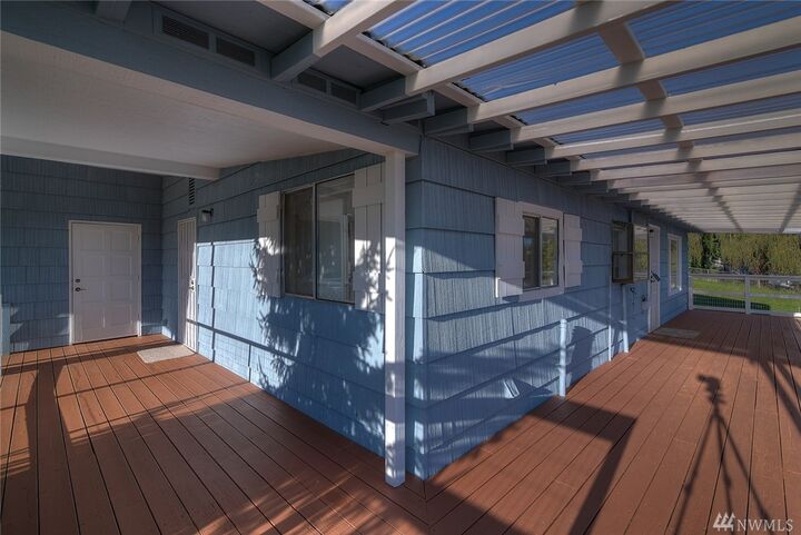 Property Photo: 16611 10th Avenue Kpn WA 98349