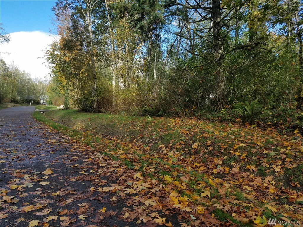 Property Photo:  5010 SE Natchez Ct  WA 98366 