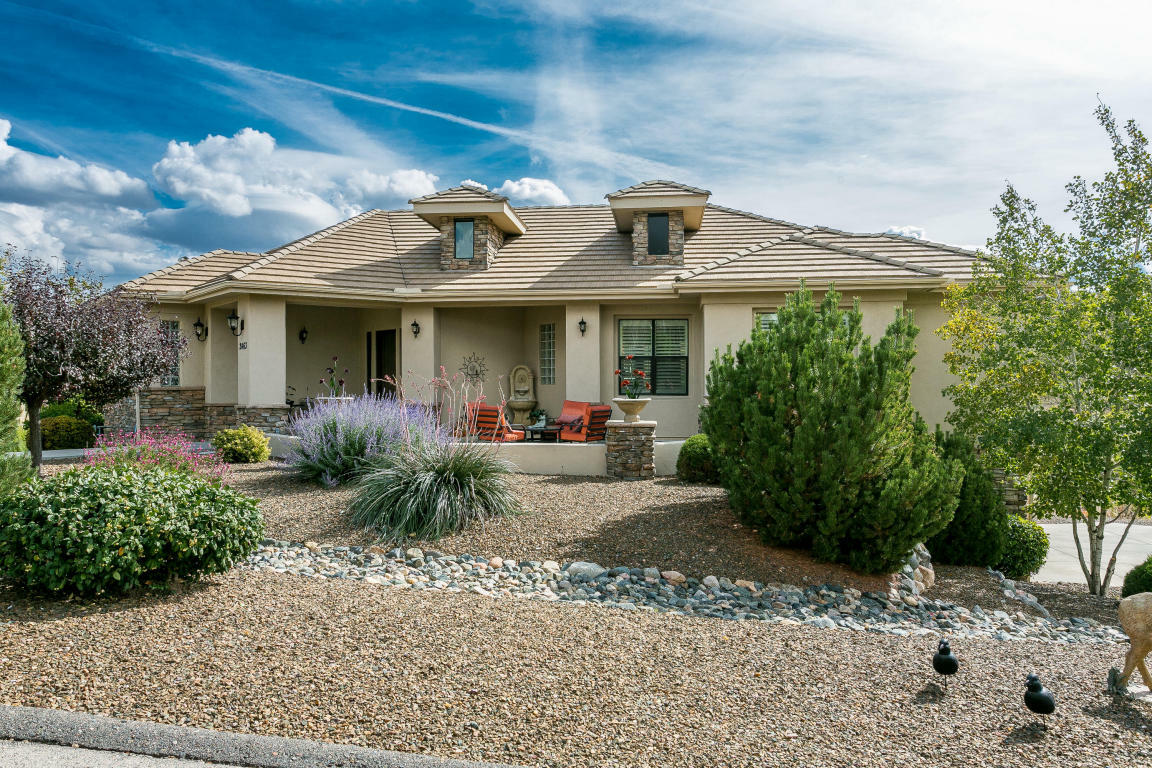 Property Photo:  2463 Blueridge Circle  AZ 86301 