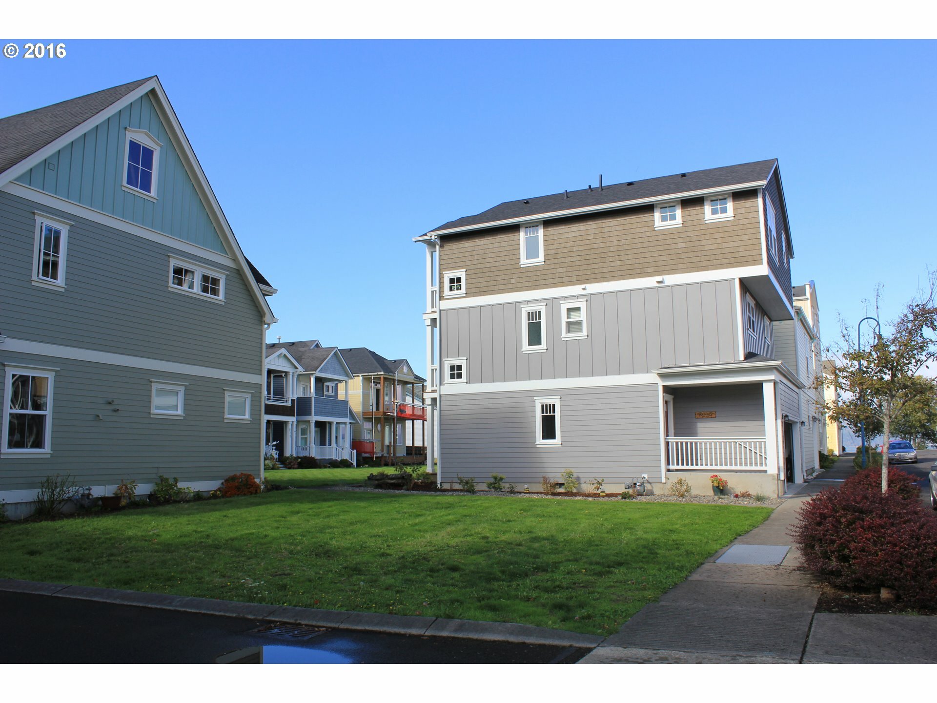 Property Photo: Log Bronc Way OR 97103