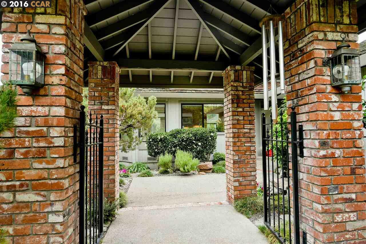 Property Photo: 133 Oakridge Dr CA 94506