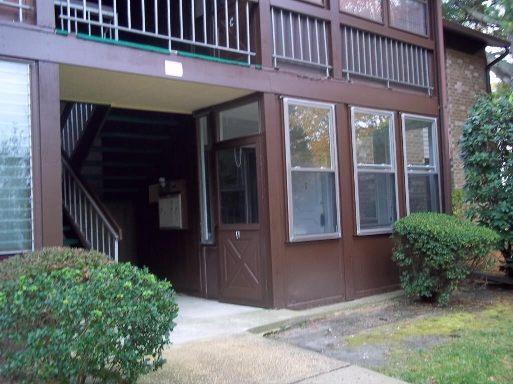 Property Photo:  115 Amberly Drive W  NJ 07726 