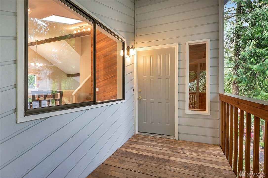 Property Photo: 21 Sunflower Cir WA 98229