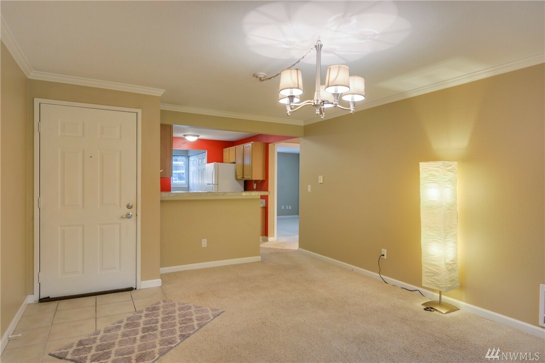 Property Photo: 12619 100th Lane NE I-142 WA 98034