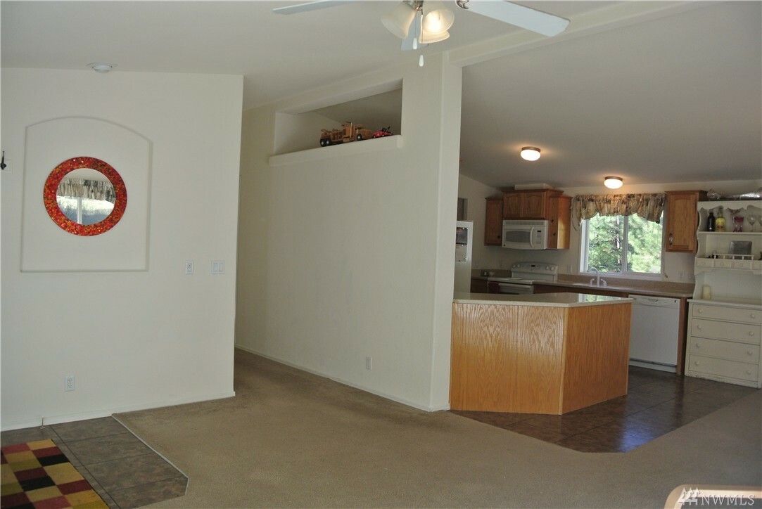 Property Photo: 13630 Entiat River Rd WA 98822