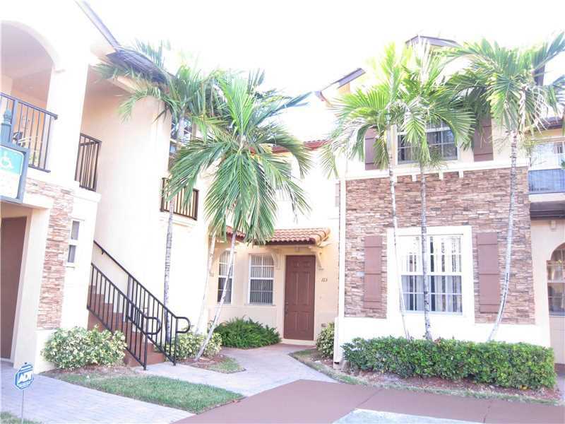 Property Photo:  1570 NE 33rd Rd 103-11  FL 33033 