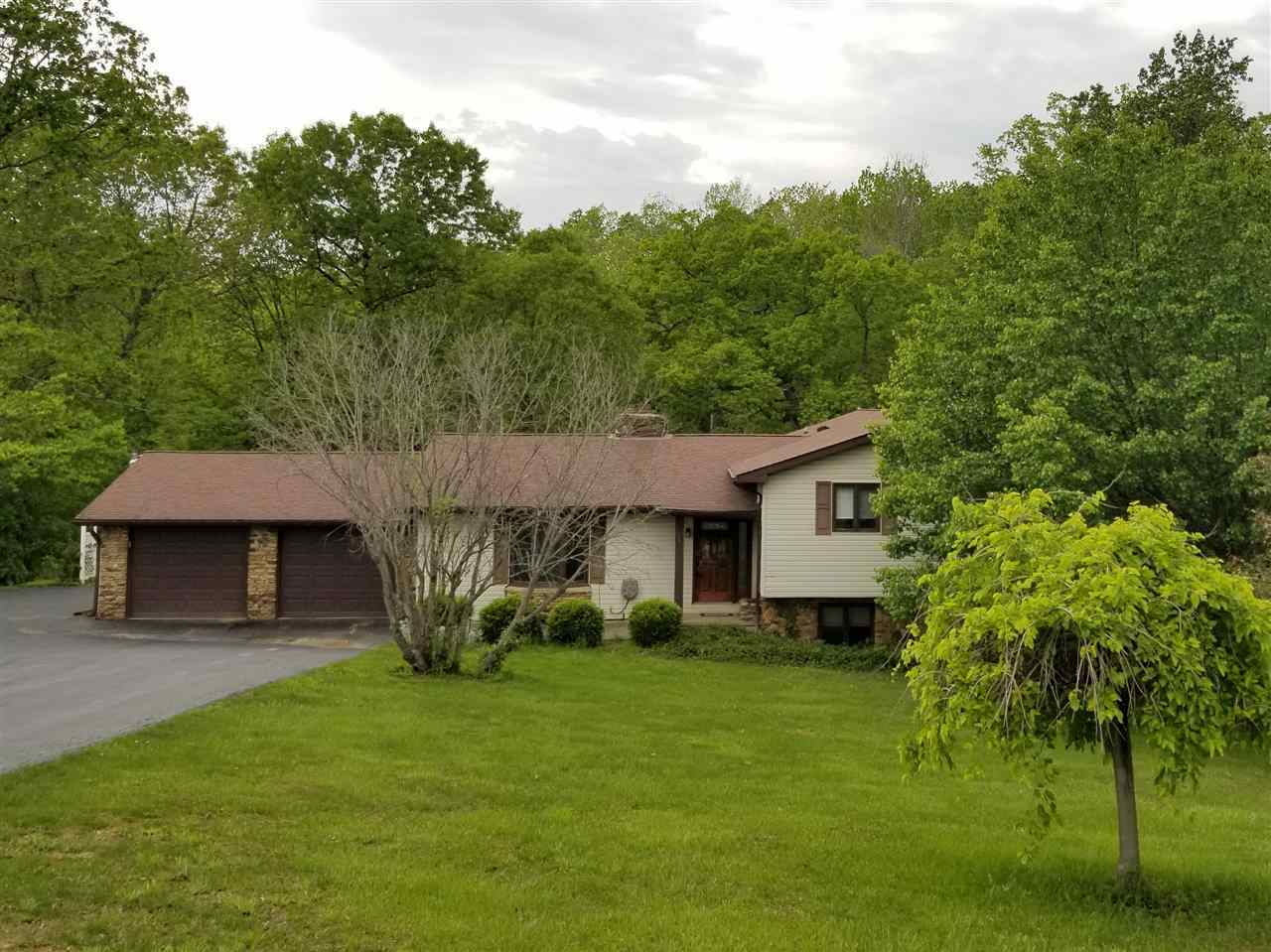 Property Photo:  530 Kentucky Hollow Road  IN 47421 