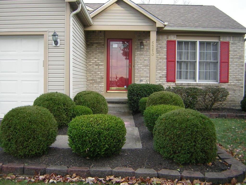 Property Photo:  5250 Parkfield Avenue  OH 43110 