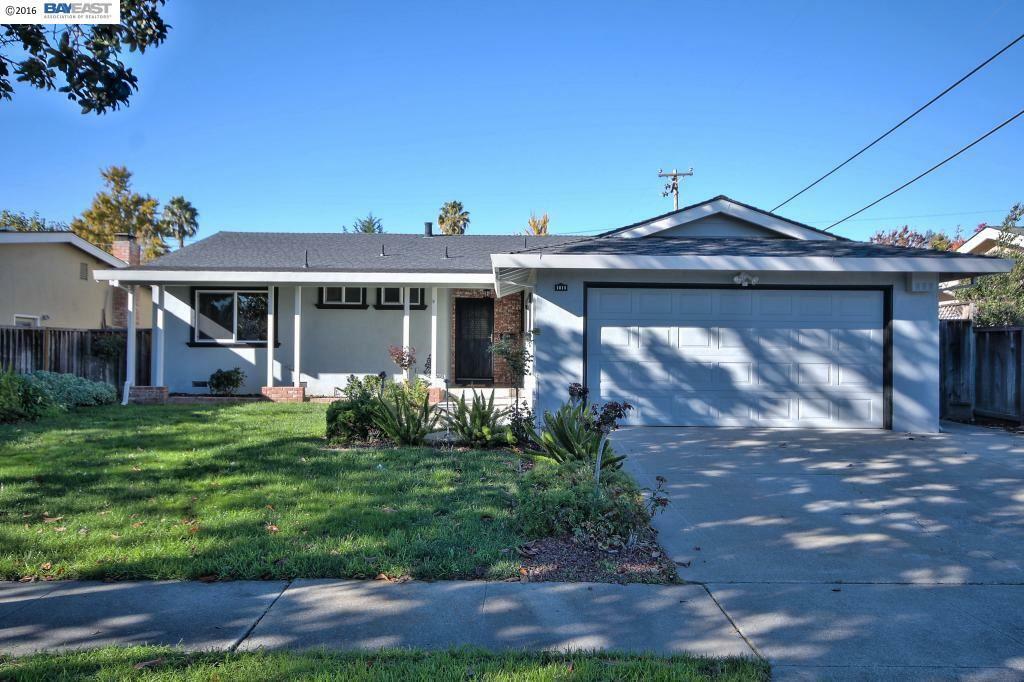 Property Photo: 1015 Bonner Ave CA 94536