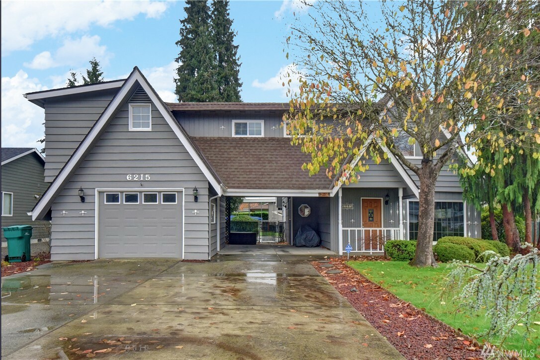 Property Photo:  6215 70th St NE  WA 98270 