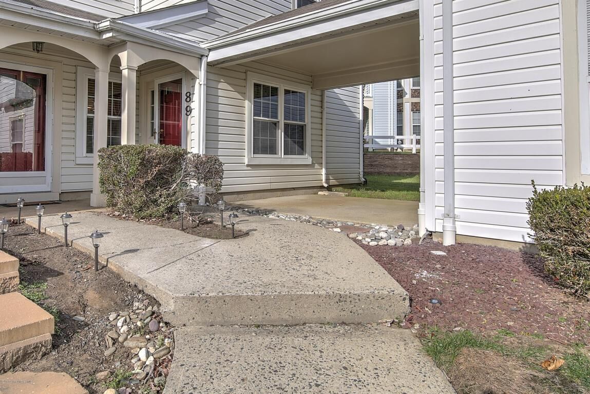 Property Photo:  89 Tulip Lane  NJ 07728 