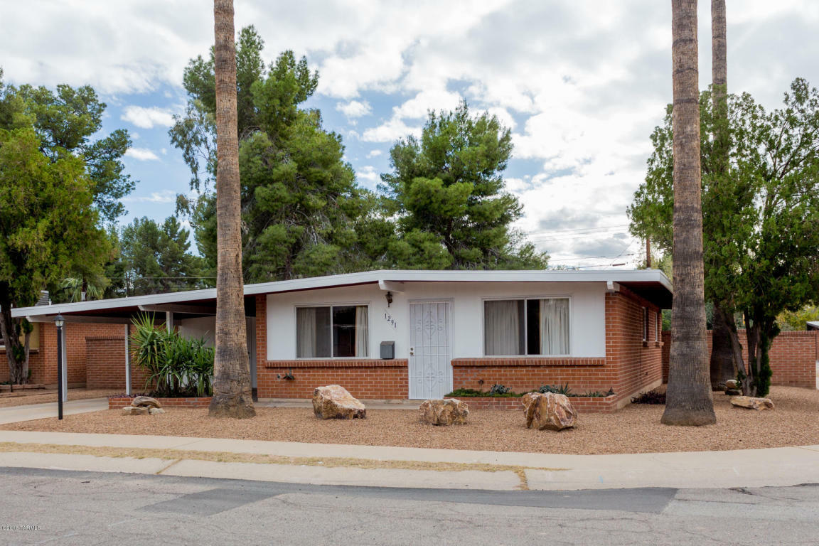 Property Photo:  1291 W Pelaar Street  AZ 85705 