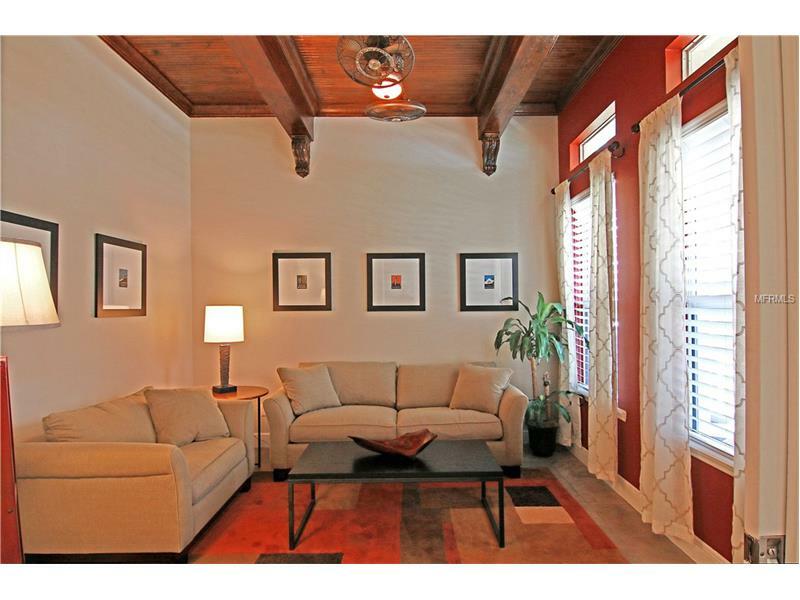 Property Photo: 14349 Bluebird Park Road FL 34786