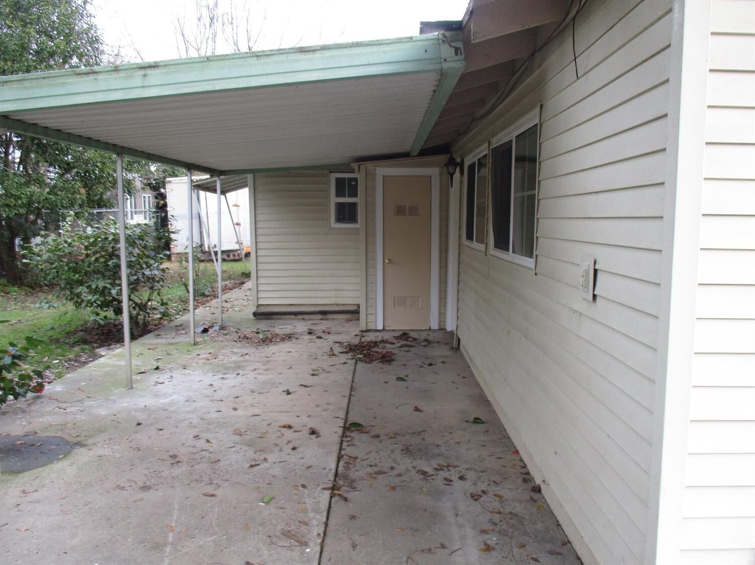 Property Photo:  2408 Morell Street  CA 95833 