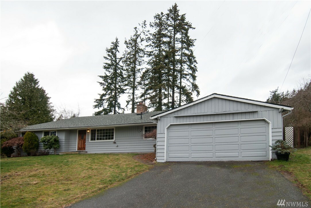 Property Photo:  6120 178th St SW  WA 98037 