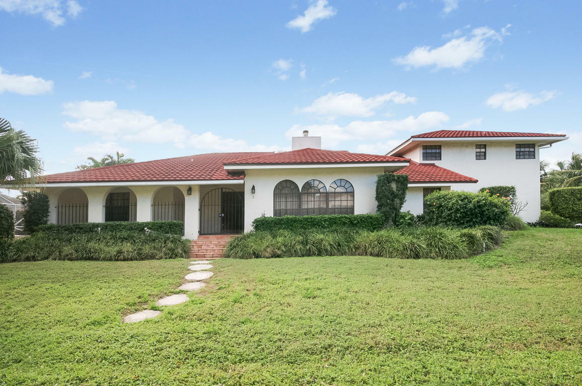 Property Photo: 5 Engle Drive FL 33435