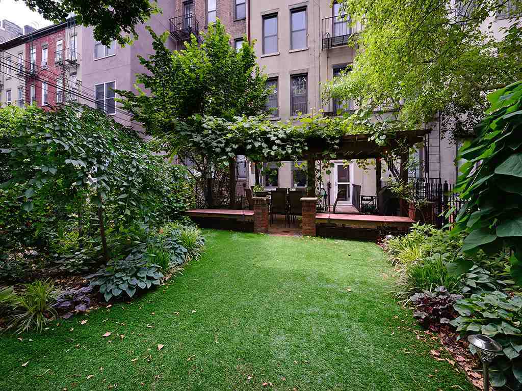 Property Photo: 1123 Washington St 2 NJ 07030