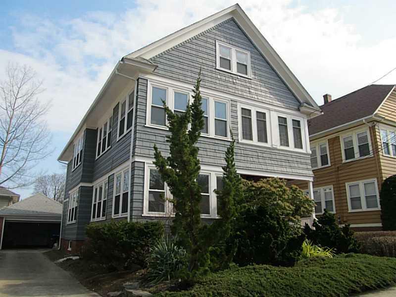 Property Photo:  939 Hope St  RI 02906 