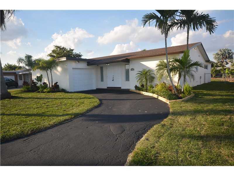 Property Photo:  11411 NW 29th Mnr  FL 33323 