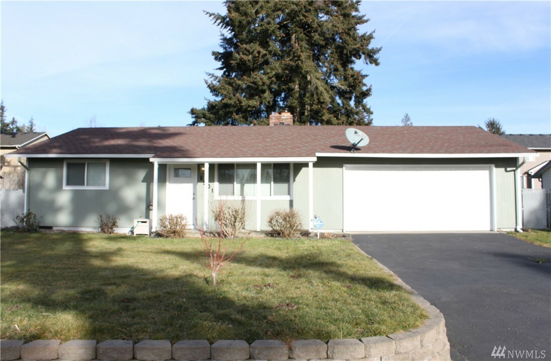Property Photo: 6501 157th St Ct E WA 98375