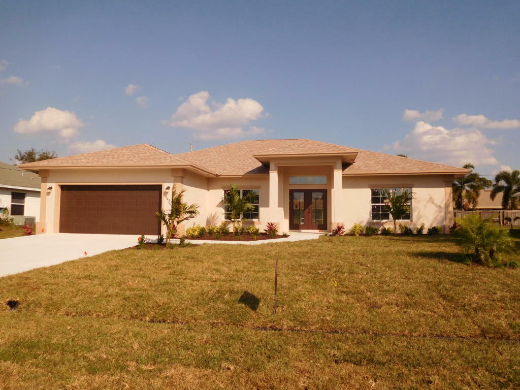 Property Photo:  3651 SW Camastro Street  FL 34953 