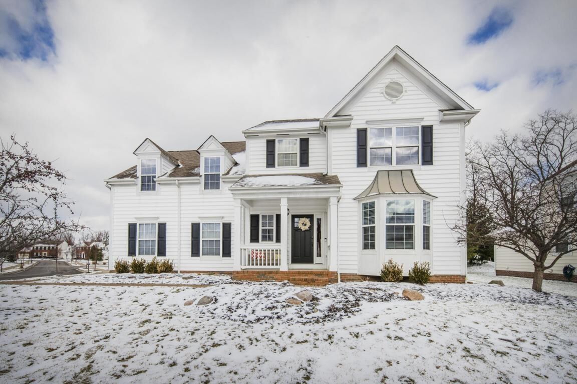 Property Photo: 496 Sunridge Drive OH 43065