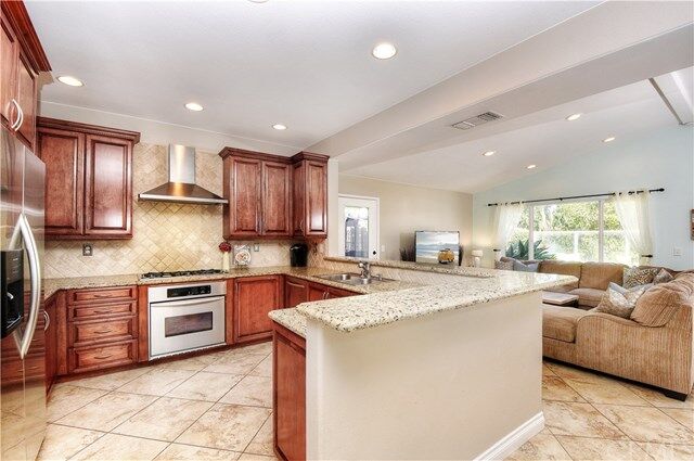 Property Photo: 12 La Flauta CA 92688