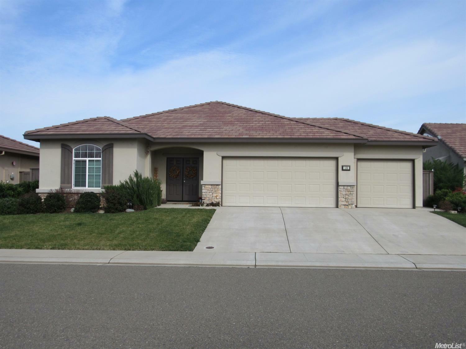 Property Photo:  126 Northwoods Way  CA 95640 