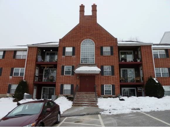Property Photo:  9 Louisburg Sq.u6  NH 03060 