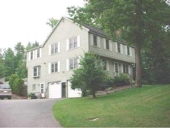 Property Photo:  17 Kestree Drive  NH 03053 