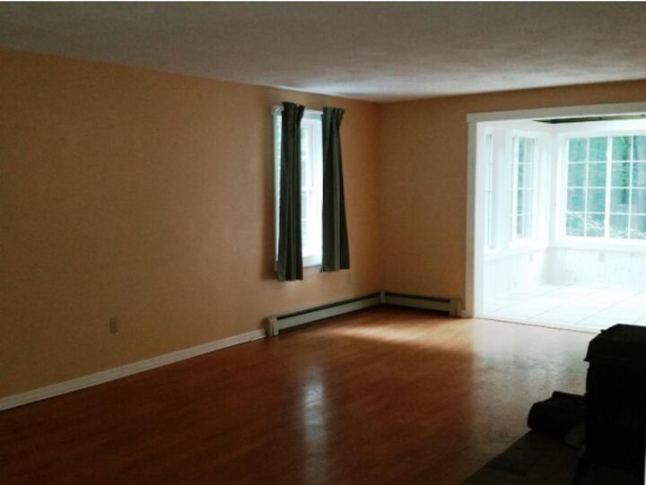 Property Photo:  28 Laurel Lane  NH 03878 