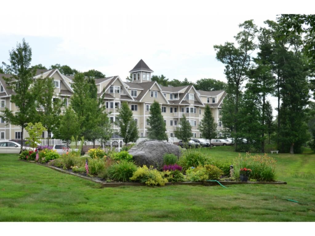 Property Photo:  2 Sterling Hill Lane Unit 247  NH 03833 