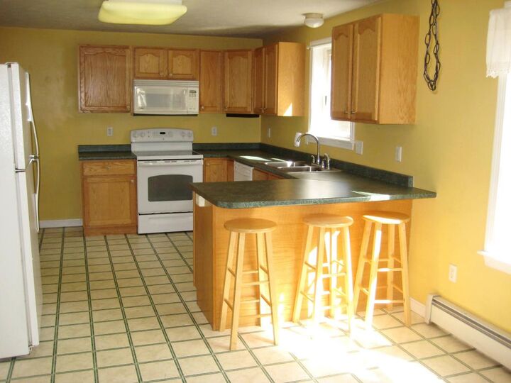 Property Photo:  65 Patten Road  NH 03054 