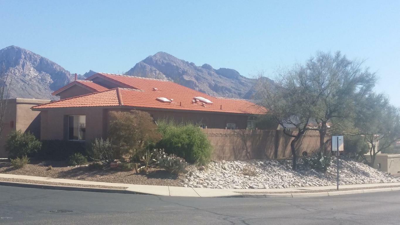 Property Photo: 555 W Windowmaker Road AZ 85737