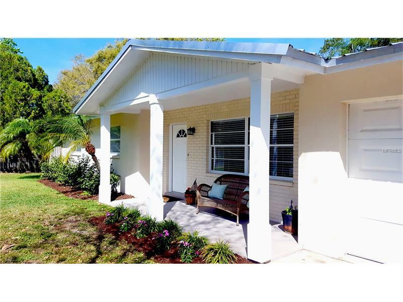 Property Photo:  2525 Arapaho Street  FL 34231 