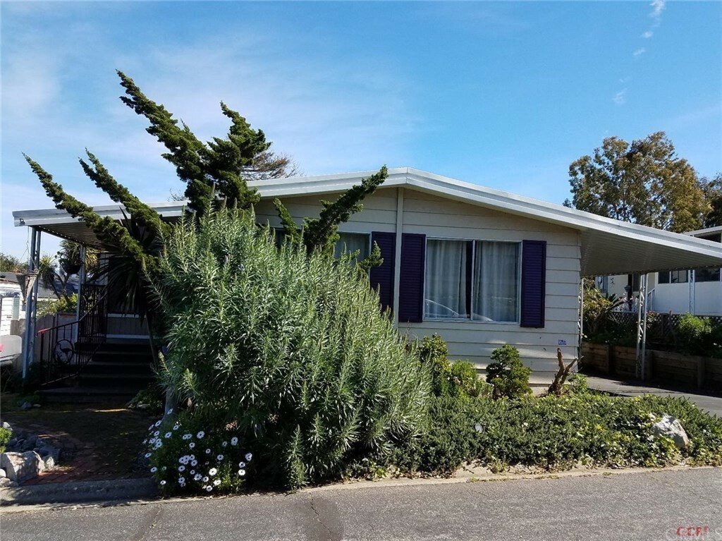 Property Photo:  1675 Los Osos Valley Road 197  CA 93402 