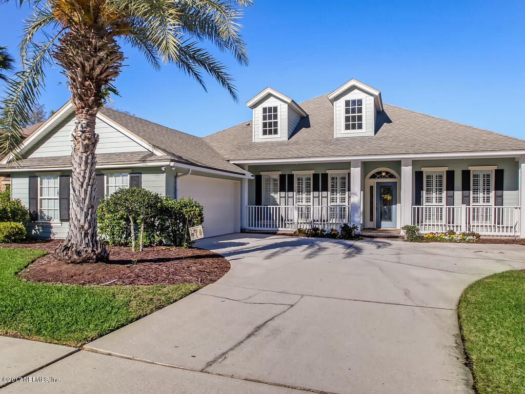 Property Photo:  1609 Waters Edge Drive  FL 32003 