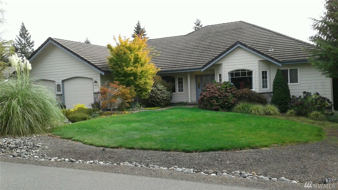 Property Photo:  790 E Old Ranch Rd  WA 98534 