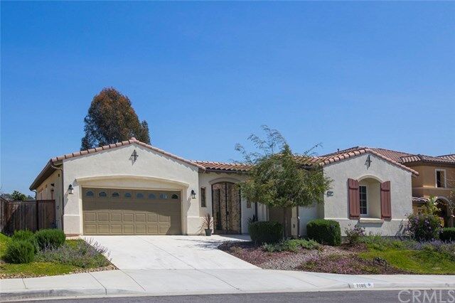 Property Photo: 1086 Village Drive CA 92057